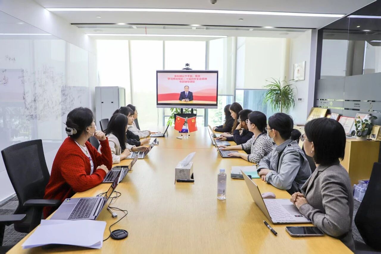 党建引领聚合力 AI赋能提质效——安博成都党支部开展4月主题党日活动